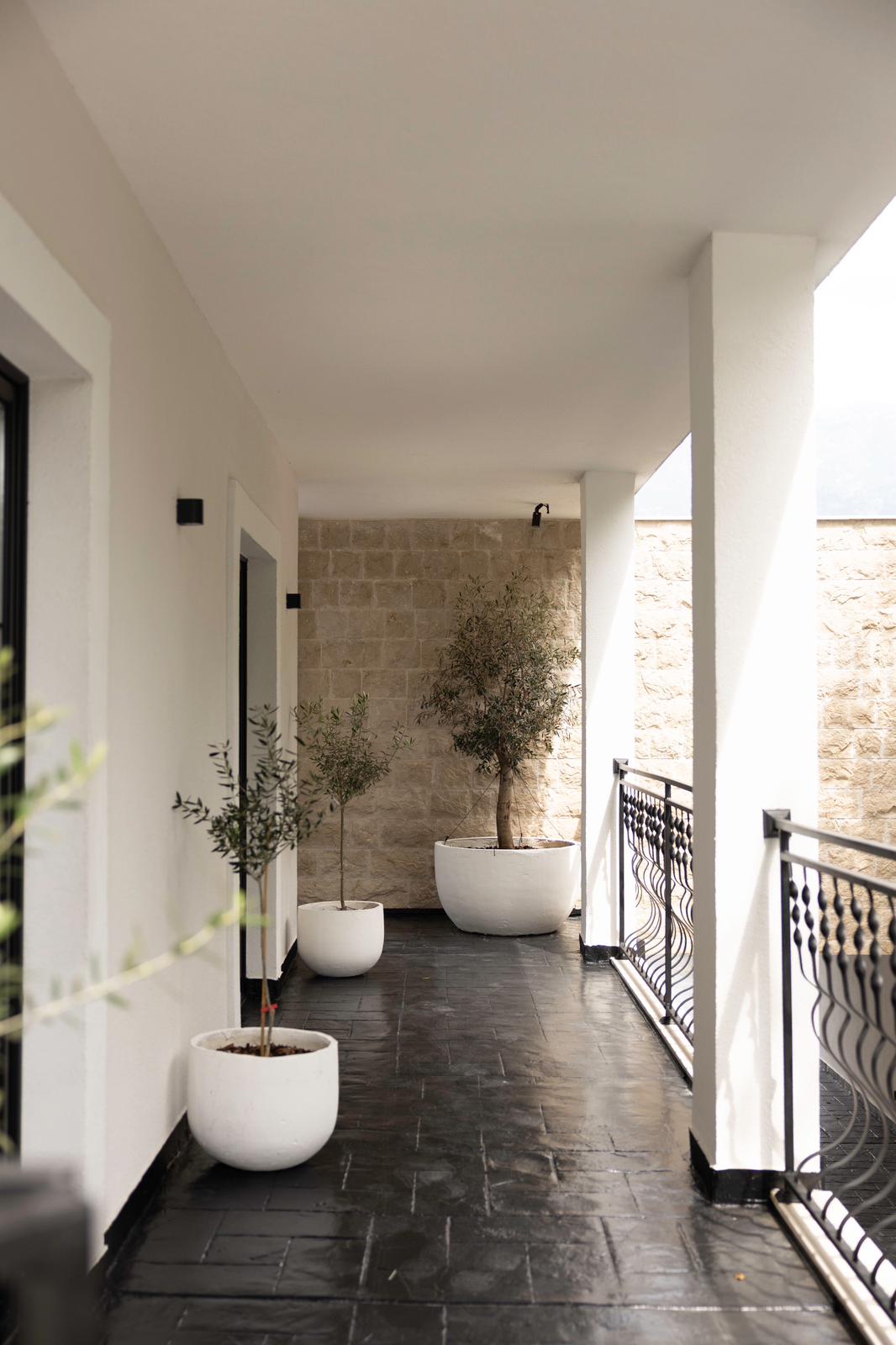 Image of Villa - 8 Bedrooms - 4 Bathrooms for Sale in Tivat-Montenegro, Image 22